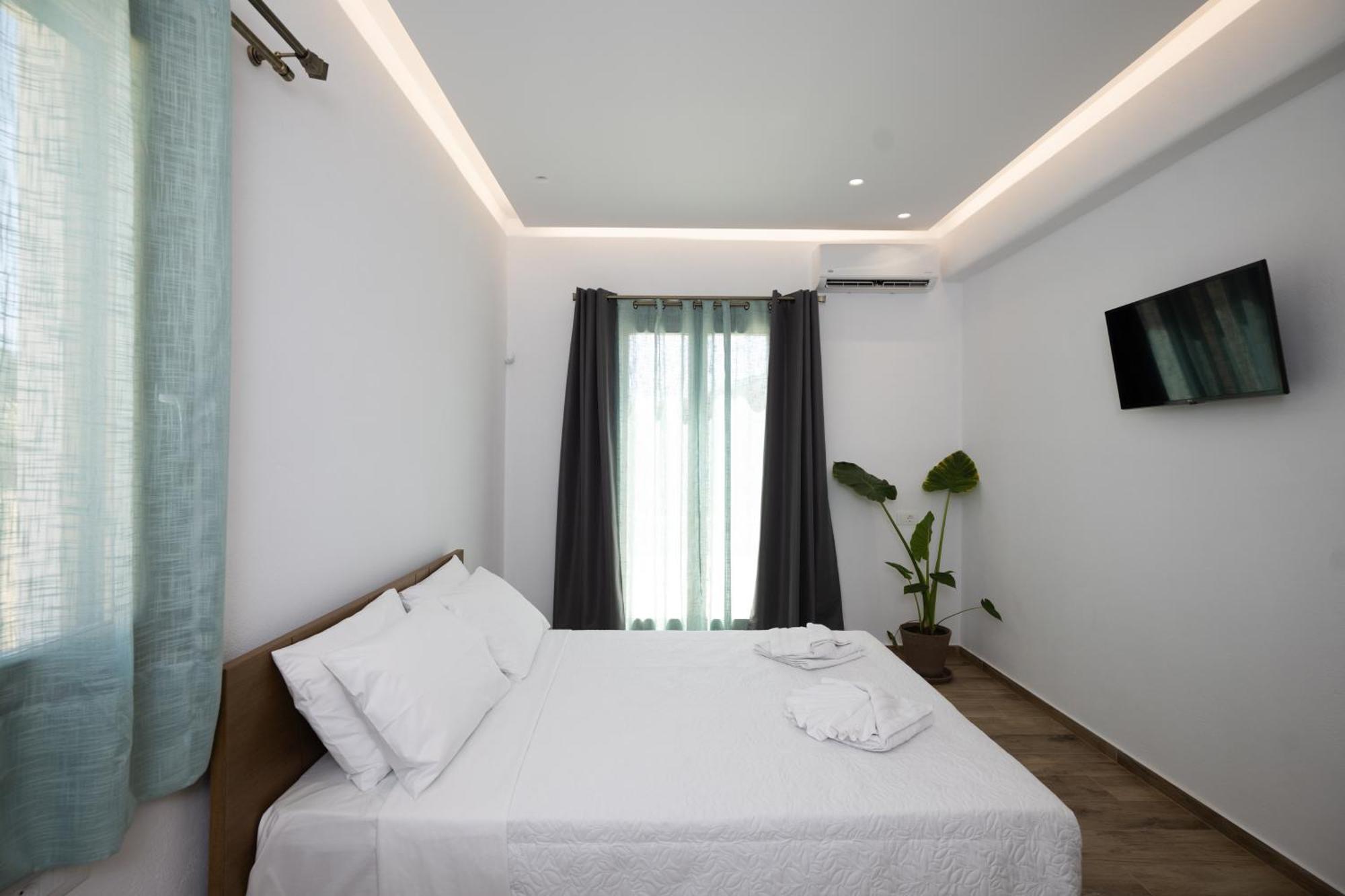 Maistros Apartments Mykonos Ftelia  Exterior foto